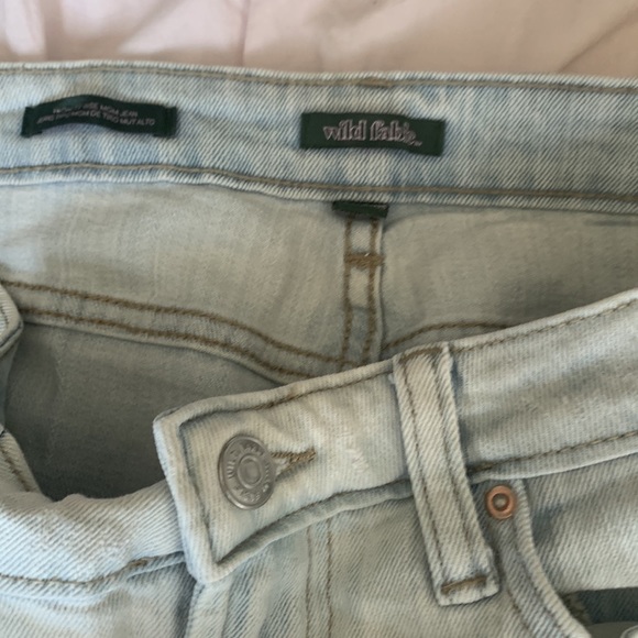 60% off Wild Fable Mom Jeans Size 2 - Picture 4 of 6